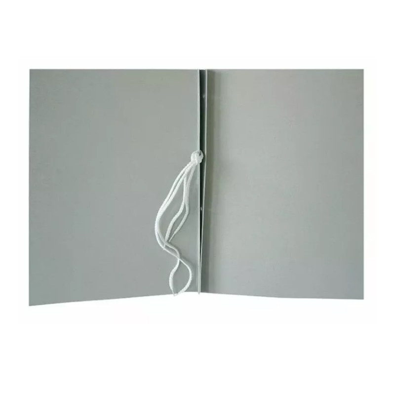 Mape ar 4 caurumiem un aizsienamām lentēm, balta,