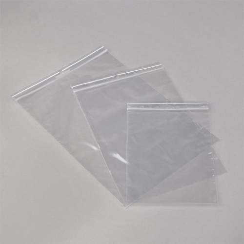 Closable bags, LDPE, in a package of 100 pieces.